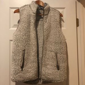 🧷THREAD & SUPPLY🧷 SOFT SHERPA VEST